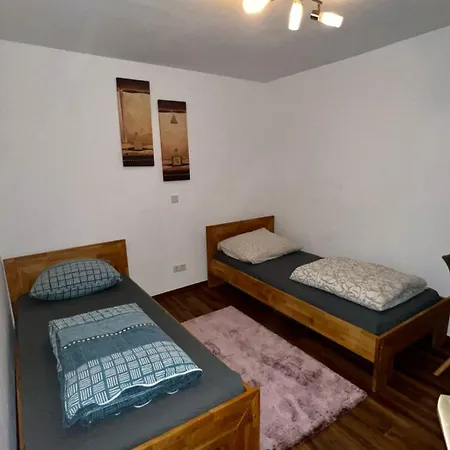 Gaestehaus Stern דירה *